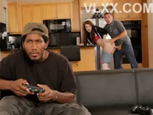 Chị gái 10 ngày bán thân cho yakuza để cứu lấy đứa em trai ăn chơi vỡ nợ